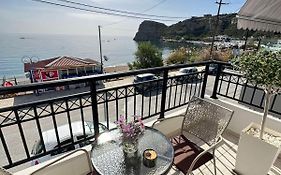 Orfeas Sea View House